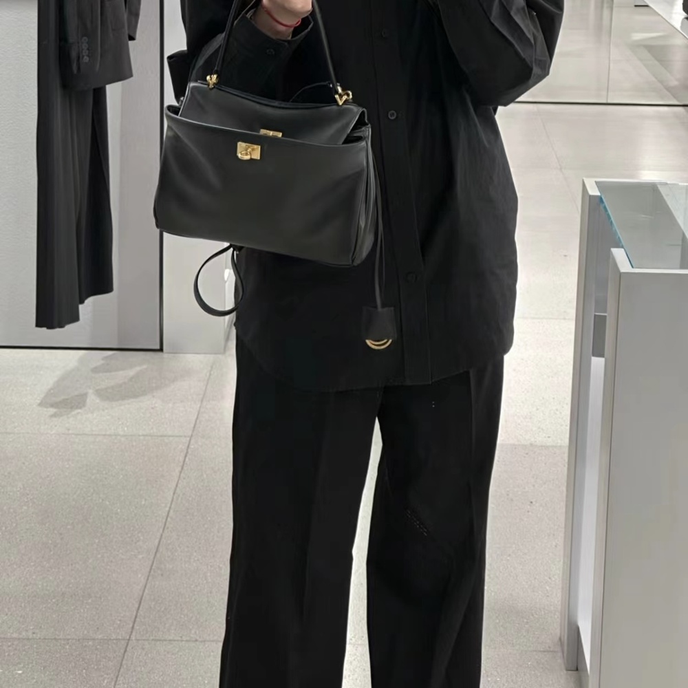 [발렌시아가] Balenciaga 로데오 3사이즈 토트 벡 Balenciaga Rodeo bag 40x30x13cm 35x23x11cm 23x10x8cm