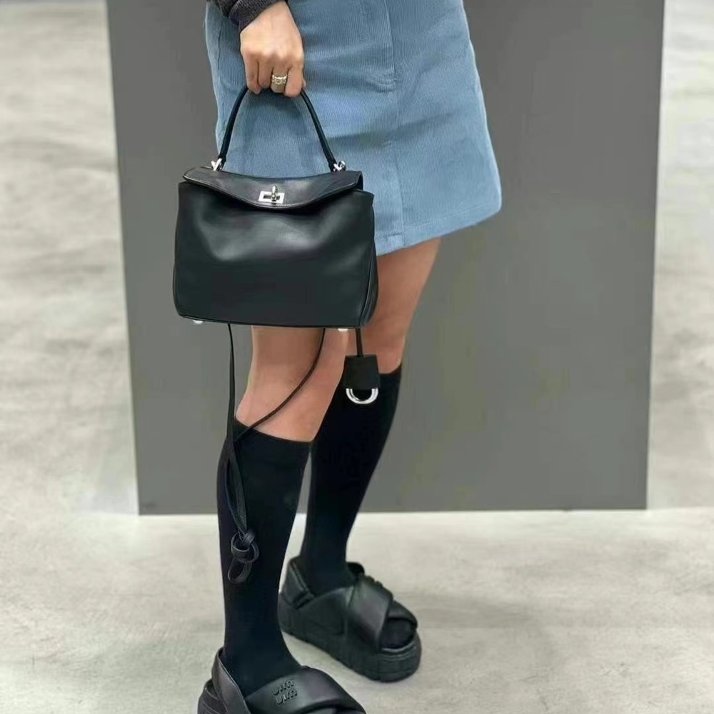 [발렌시아가] Balenciaga 로데오 3사이즈 토트 벡 Balenciaga Rodeo bag 40x30x13cm 35x23x11cm 23x10x8cm