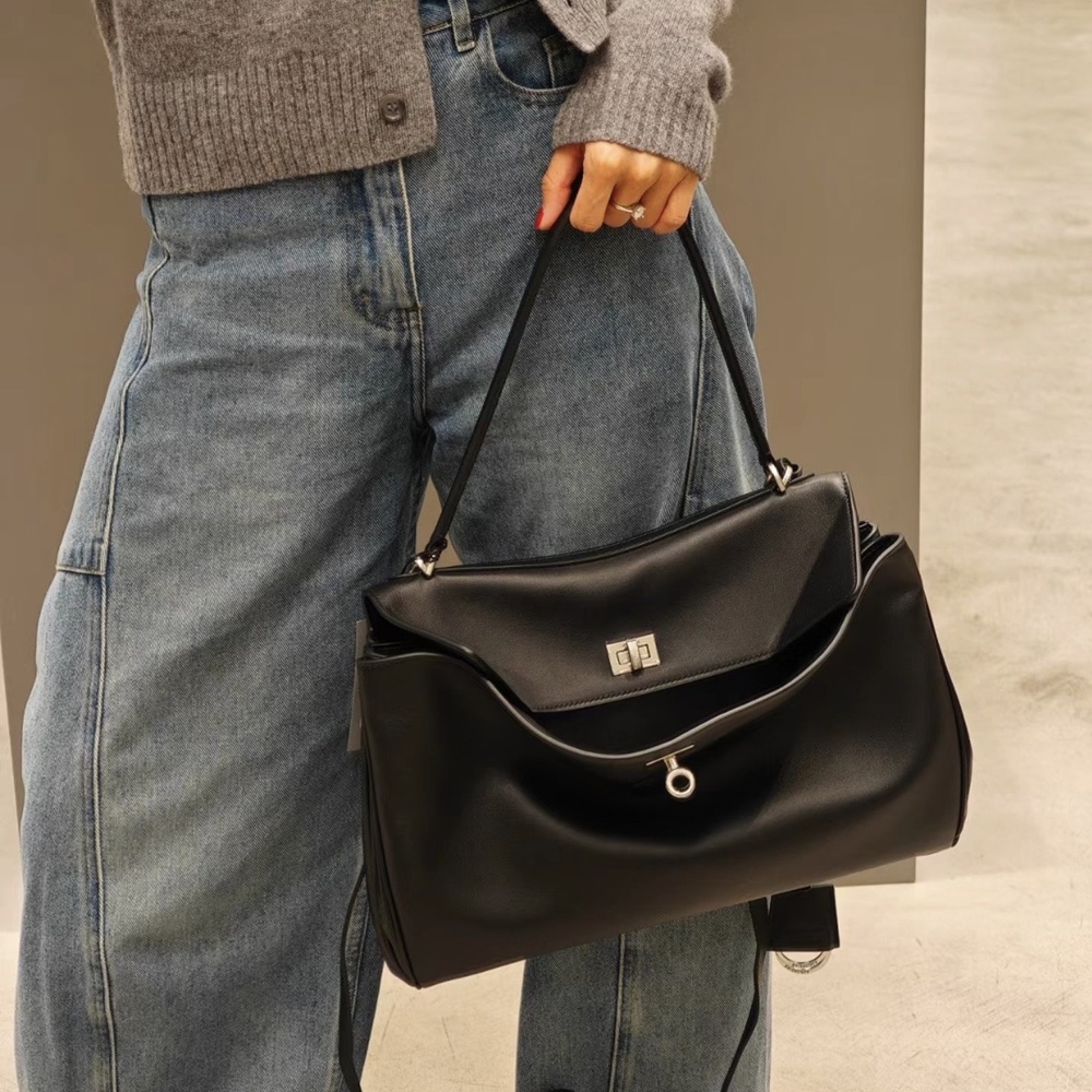 [발렌시아가] Balenciaga 로데오 3사이즈 토트 벡 Balenciaga Rodeo bag 40x30x13cm 35x23x11cm 23x10x8cm