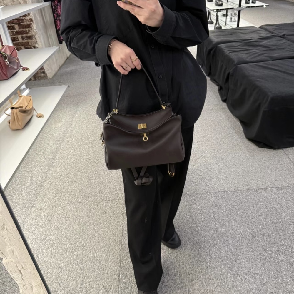 [발렌시아가] Balenciaga 로데오 3사이즈 토트 벡 Balenciaga Rodeo bag 40x30x13cm 35x23x11cm 23x10x8cm