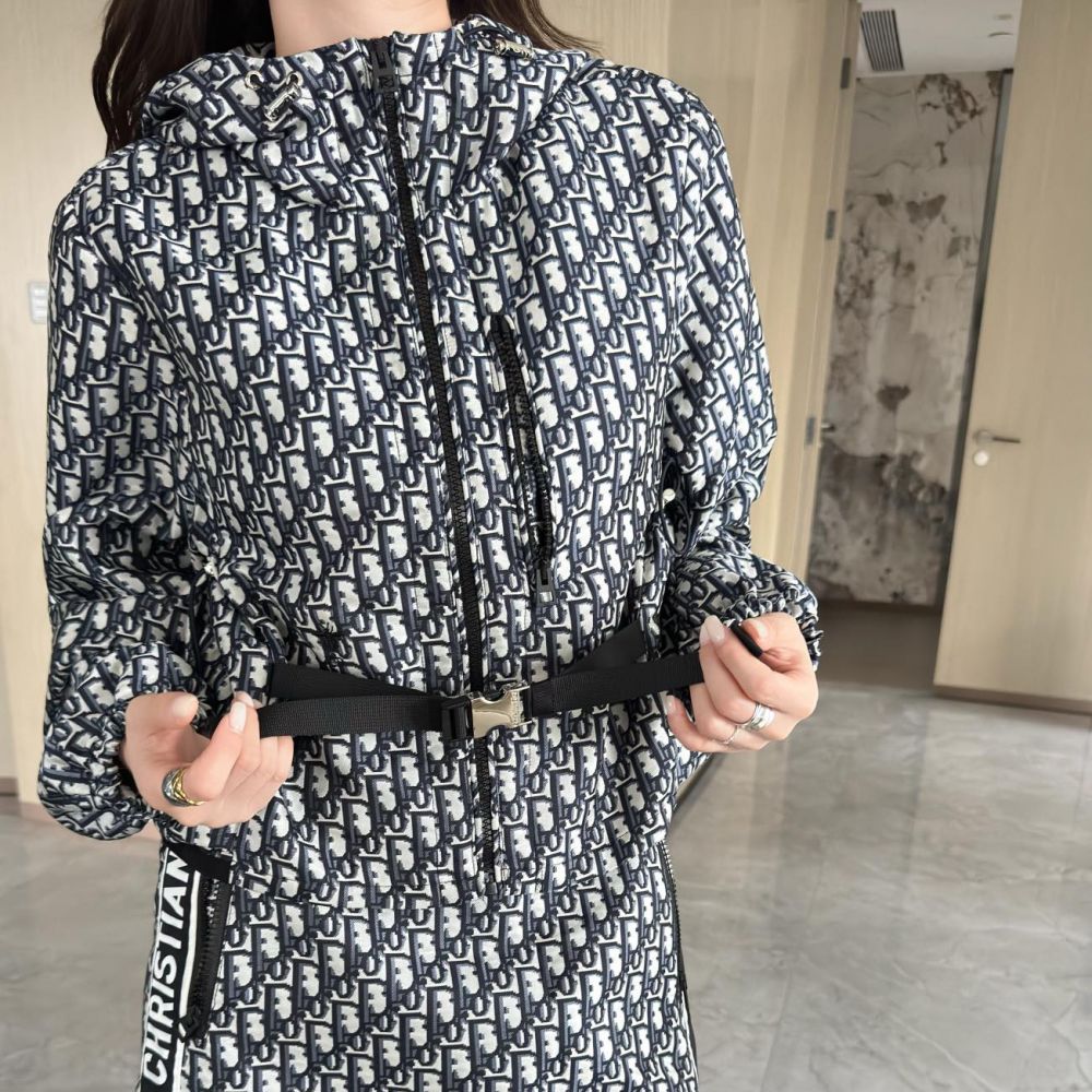 [디올] DIOR CD 클래식 올드 플라워 코트 스커트