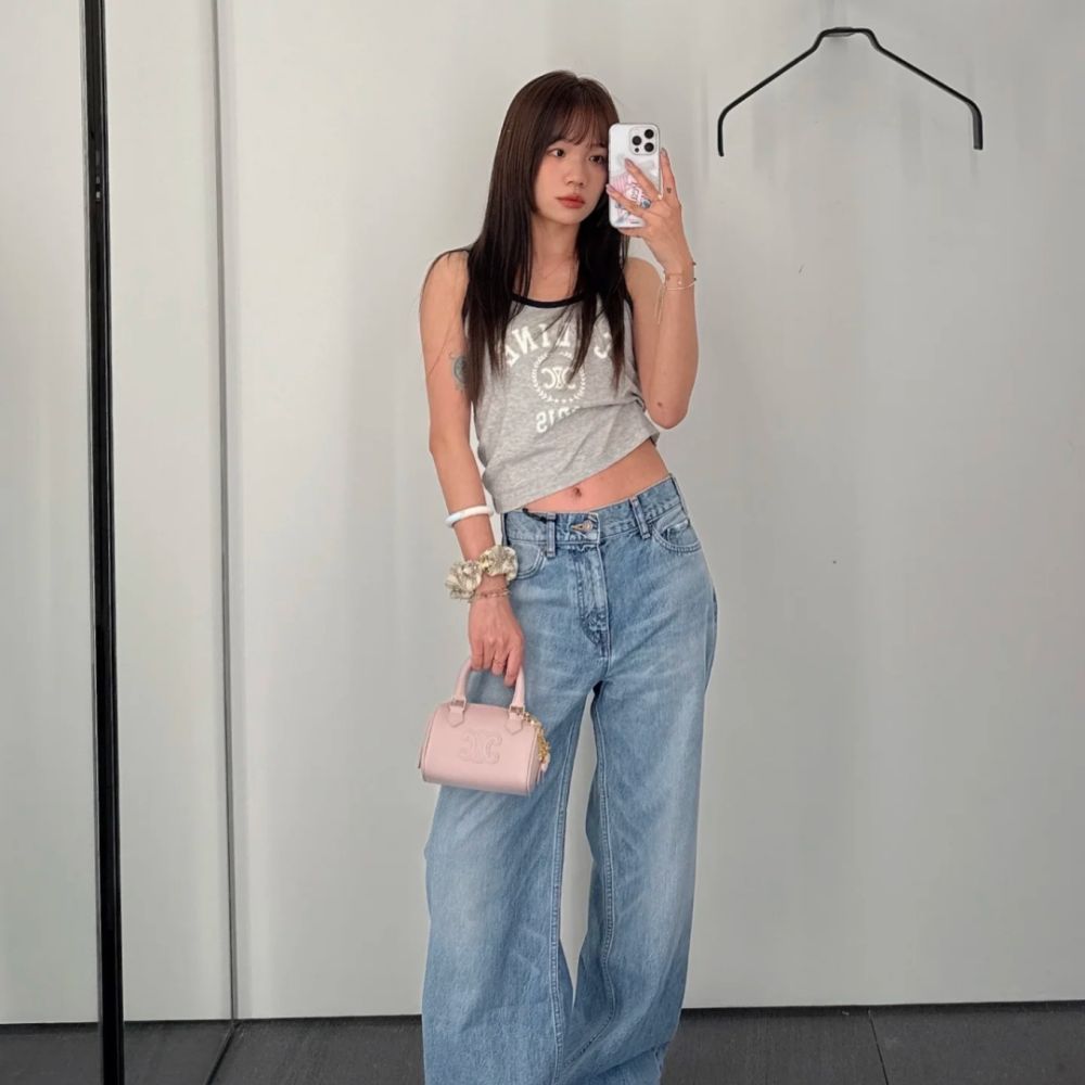 [셀린느] CELINE 모노그램 프린트 슬리브리스