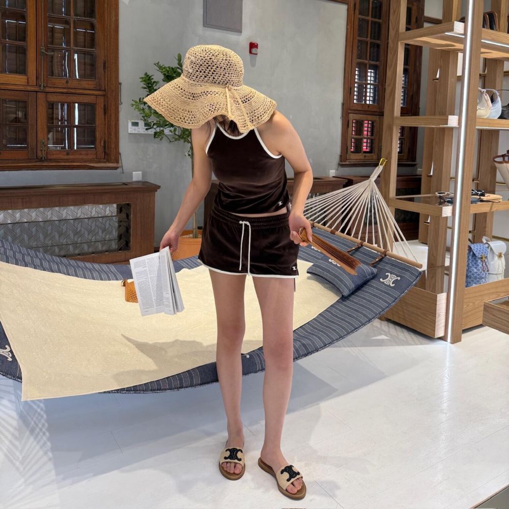 [셀린느] CELINE 브라운 벨벳 홀터넥 슬리브리스