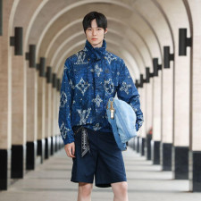 [루이비통] LOUIS VUITTON 모노그램 프린티드 윈드브레이커 자켓