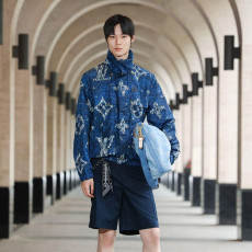 [루이비통] LOUIS VUITTON 모노그램 프린티드 윈드브레이커 자켓