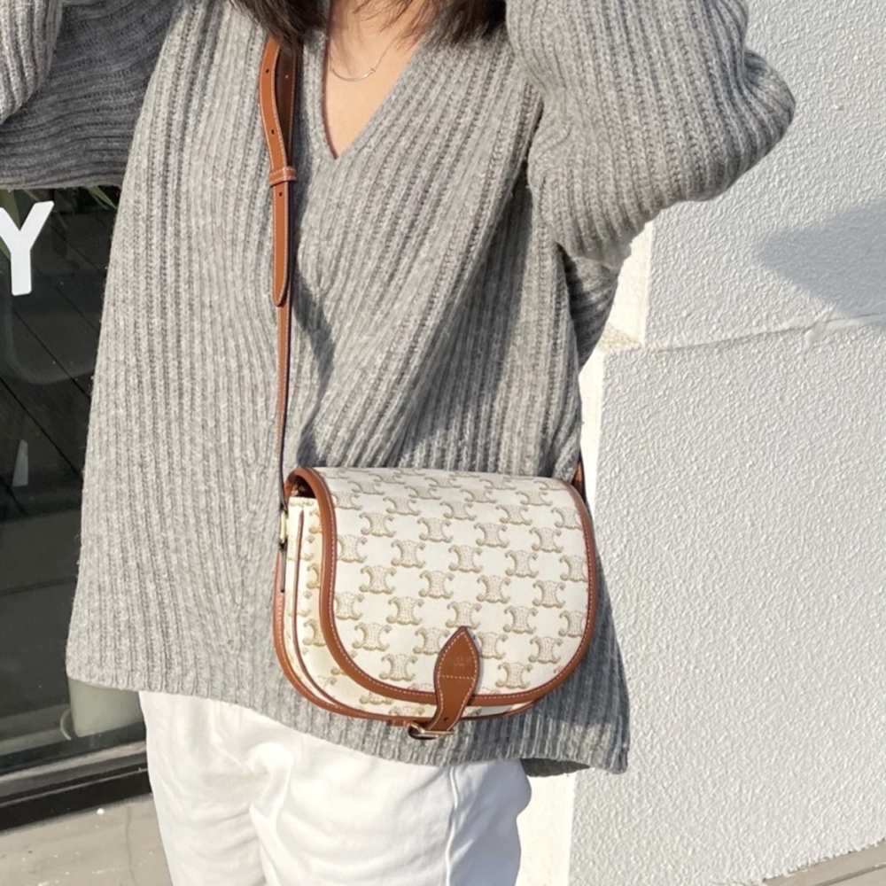 [셀린느] 191502 Celine Bag FOLCO 셀린느 폴코 숄더백 18x16x10cm