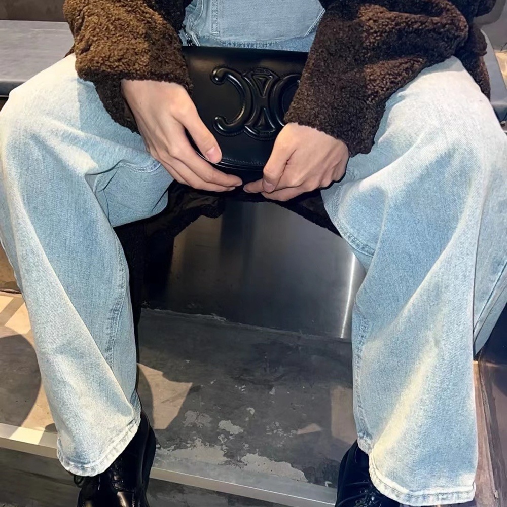 [셀린느] 191502 Celine Bag FOLCO 셀린느 폴코 숄더백 18x16x10cm