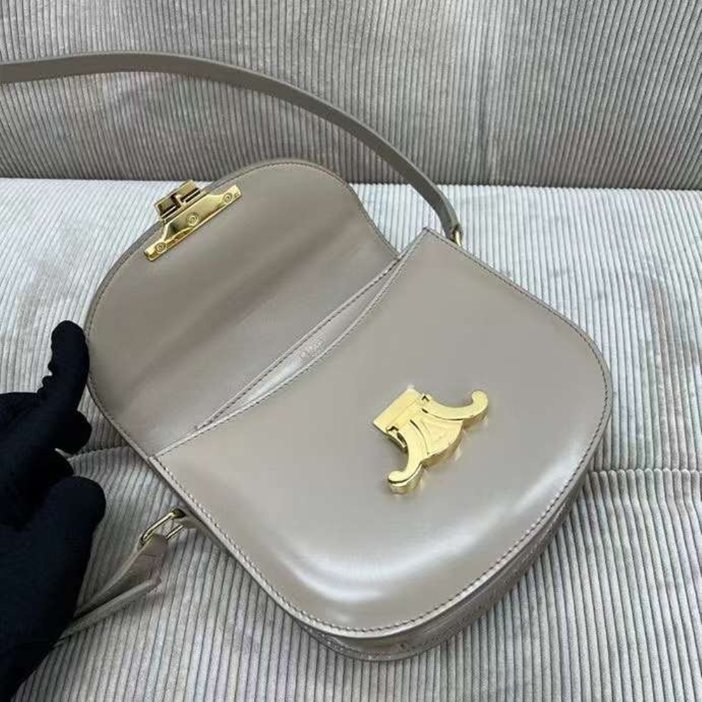 [셀린느] CELINE BESACE TRIOMPHE SHOULDER BAG - 셀린느 트리오페 베사체 캔버스 숄더백 18x16x6cm