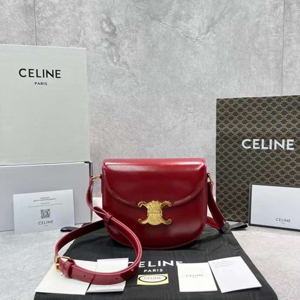 [셀린느] CELINE BESACE TRIOMPHE SHOULDER BAG - 셀린느 트리오페 베사체 캔버스 숄더백 18x16x6cm