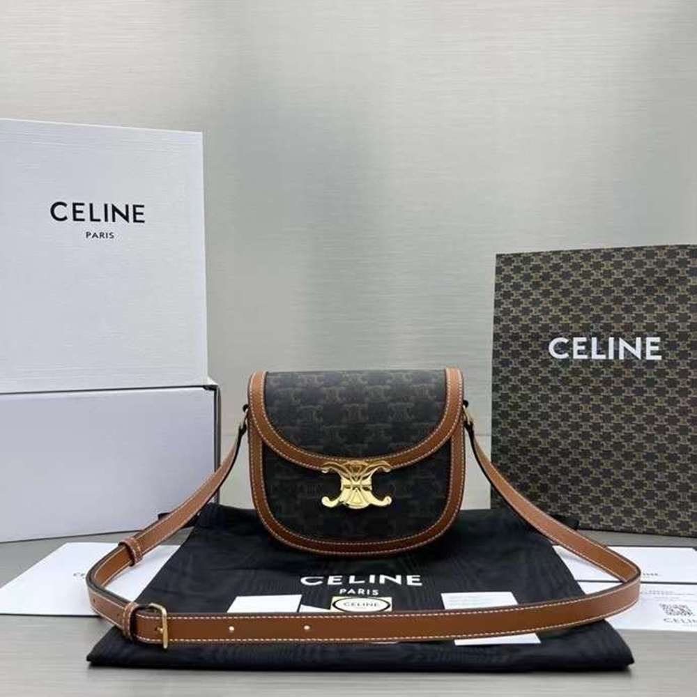 [셀린느] CELINE BESACE TRIOMPHE SHOULDER BAG - 셀린느 트리오페 베사체 캔버스 숄더백 18x16x6cm