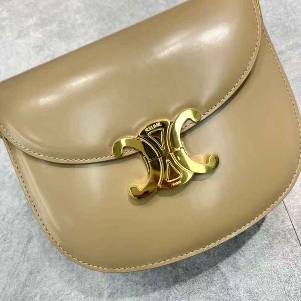 [셀린느] CELINE BESACE TRIOMPHE SHOULDER BAG - 셀린느 트리오페 베사체 캔버스 숄더백 18x16x6cm