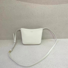 [셀린느] CELINE BESACE TRIOMPHE SHOULDER BAG - 셀린느 트리오페 베사체 캔버스 숄더백 18x16x6cm