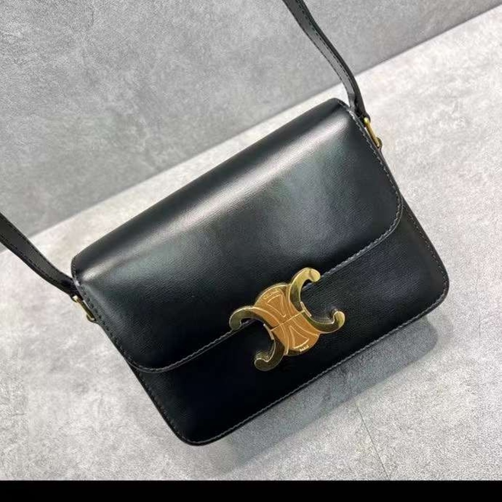 [셀린느] CELINE TRIOMPHE SHOULDER BAG - 셀린느 트리오페 숄더백 18x14x6cm