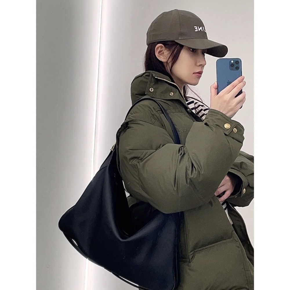 [셀린느] 111773 Celine Bag 셀린느 로미 Romy 토트백 43x30x7cm 34x16x5cm