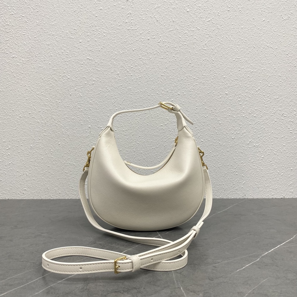 [셀린느] 119599 Celine Bag 셀린느 루루 토트백 22x15x5cm