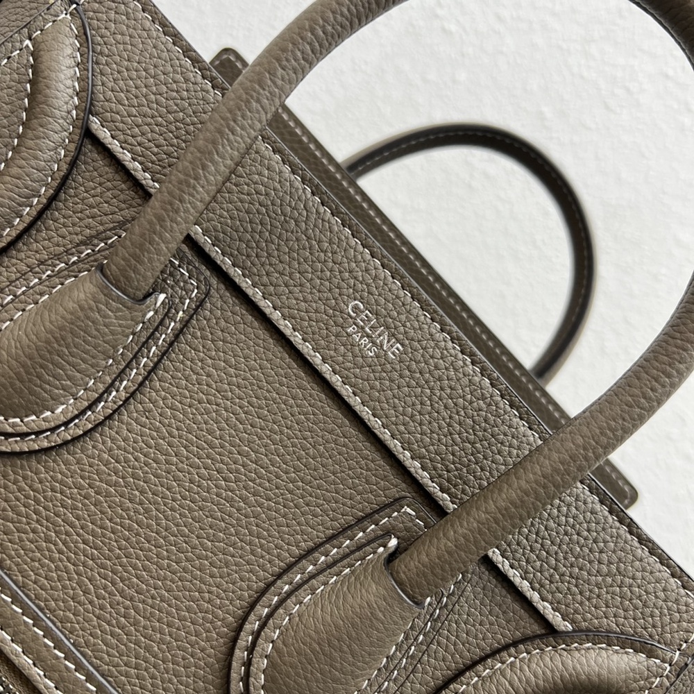 [셀린느] 189243 Celine Bag 셀린느 나노 러기지 토트백 20x21x10cm