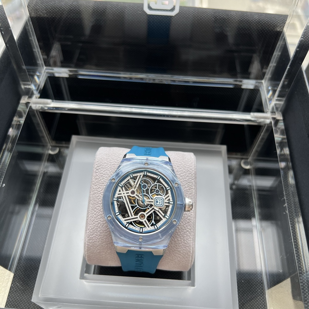 [브라이틀링] Breitling 브라이틀링 벤틀리 스켈레톤 러버 45mm