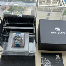 [브라이틀링] Breitling 브라이틀링 벤틀리 스켈레톤 러버 45mm