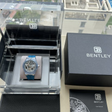 [브라이틀링] Breitling 브라이틀링 벤틀리 스켈레톤 러버 45mm