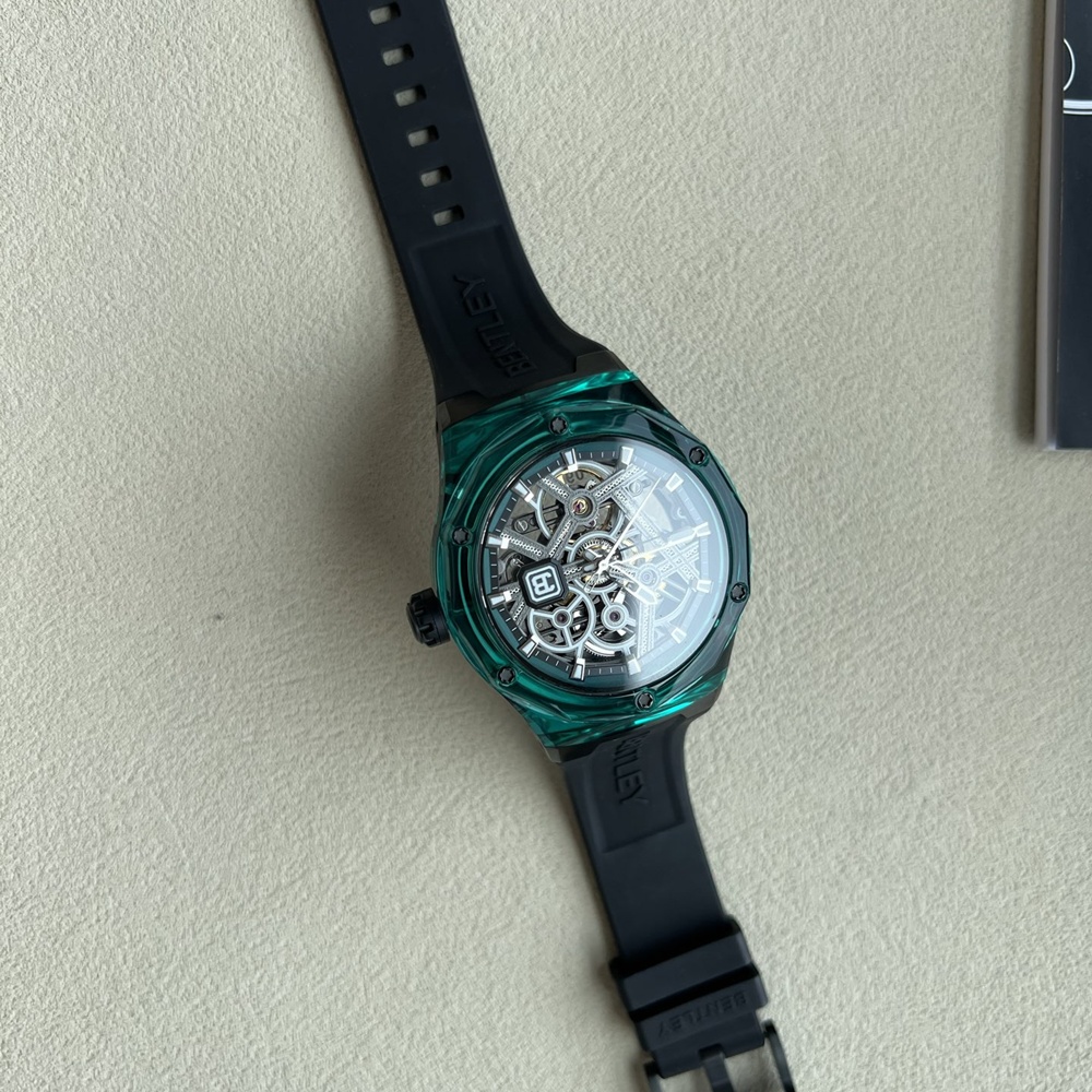 [브라이틀링] Breitling 브라이틀링 벤틀리 스켈레톤 러버 45mm