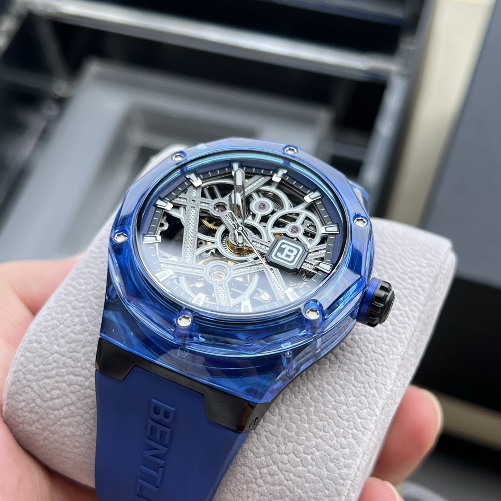 [브라이틀링] Breitling 브라이틀링 벤틀리 스켈레톤 러버 45mm
