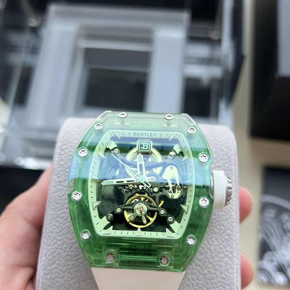 [브라이틀링] Breitling 브라이틀링 벤틀리 누드 스켈레톤 러버 42.2mm