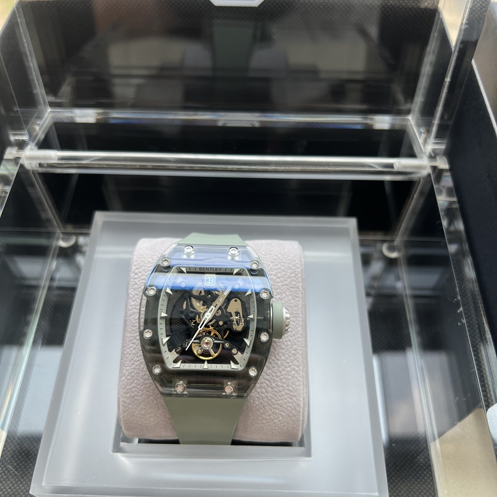 [브라이틀링] Breitling 브라이틀링 벤틀리 누드 스켈레톤 러버 42.2mm