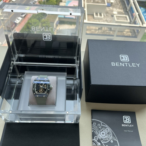 [브라이틀링] Breitling 브라이틀링 벤틀리 누드 스켈레톤 러버 42.2mm