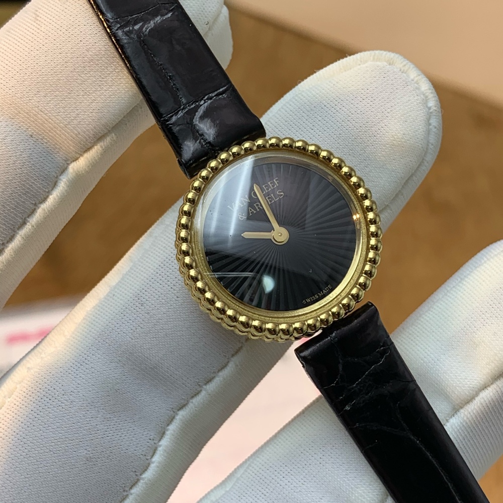 [반클리프 아펠] Van Cleef & Arpels 반클리프 아펠 아르펠 24mm