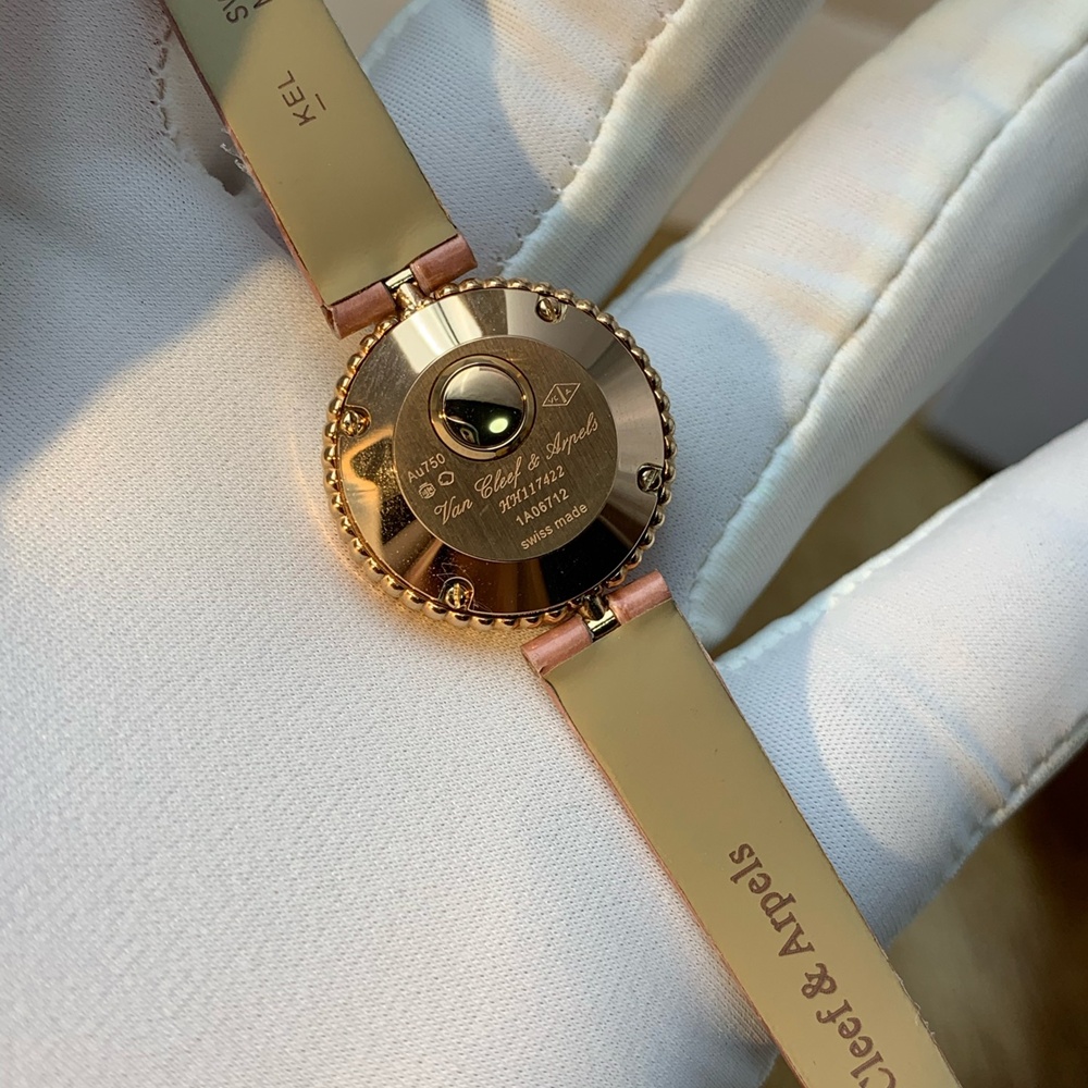 [반클리프 아펠] Van Cleef & Arpels 반클리프 아펠 아르펠 24mm