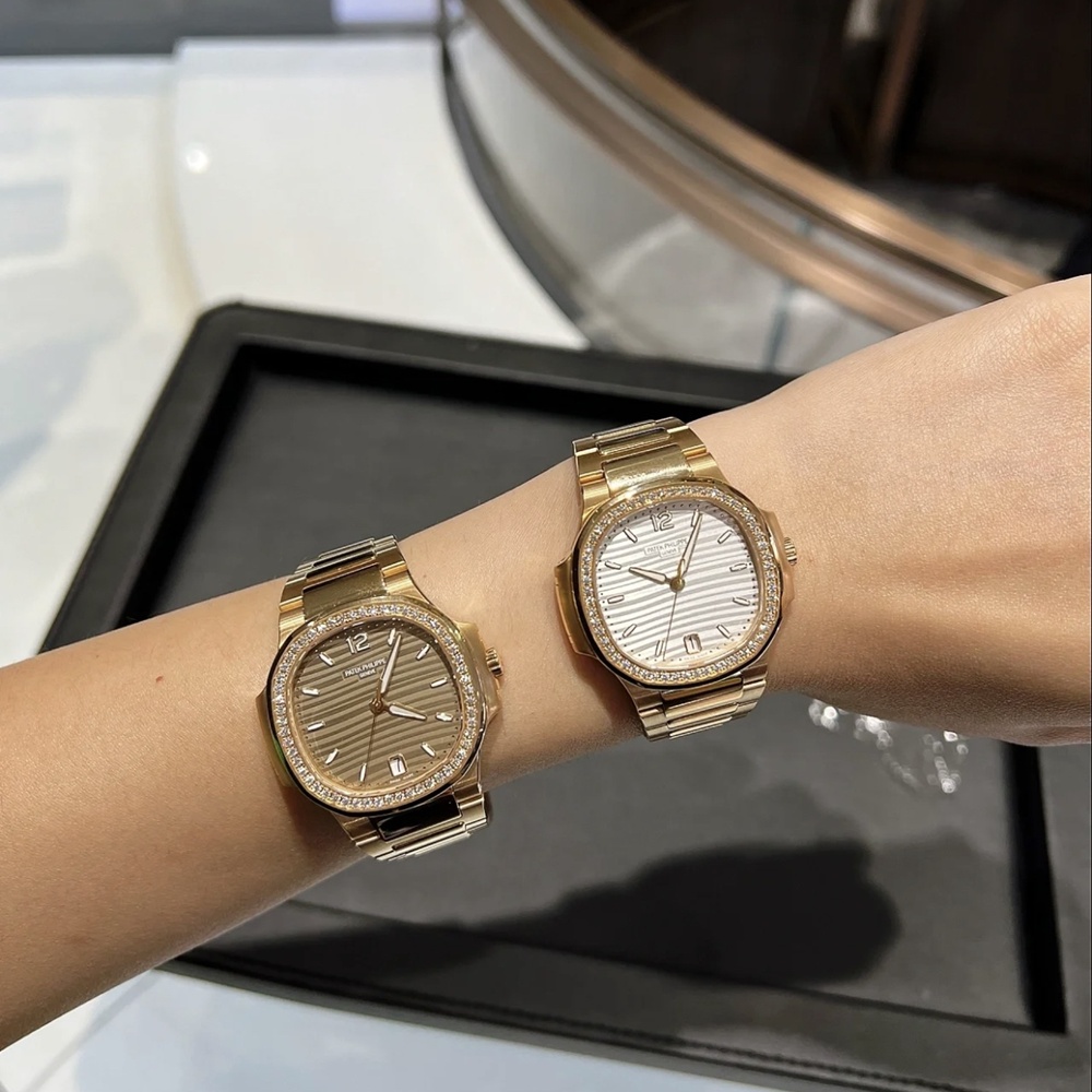 [파텍필립] Patek Philip Nautilus ref. 7010 파텍필립 노틸러스 33mm