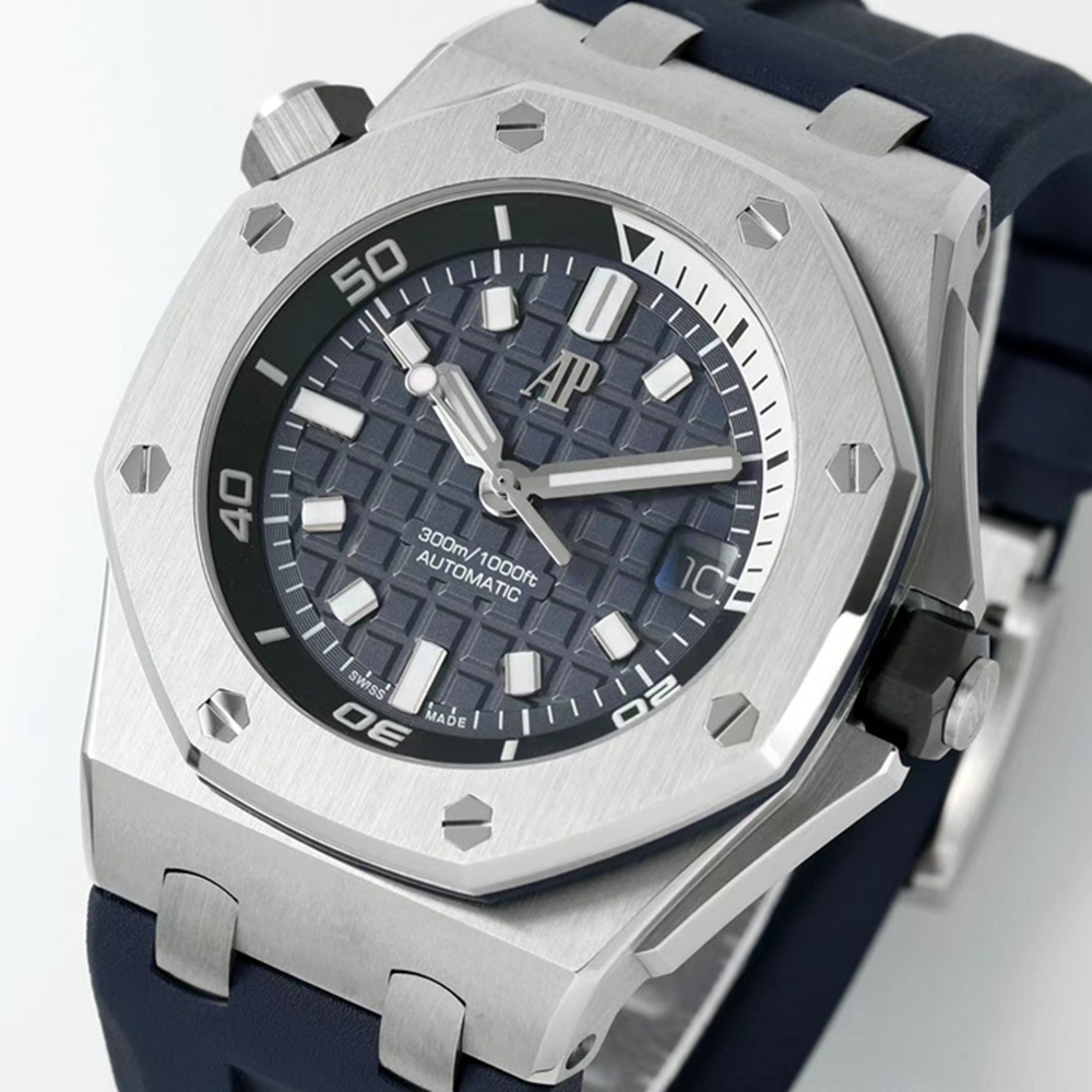 [오데마피게] Audemars Piguet Royal Oak - 오데마피게 15720CN 로얄오크 오프쇼어 42mm