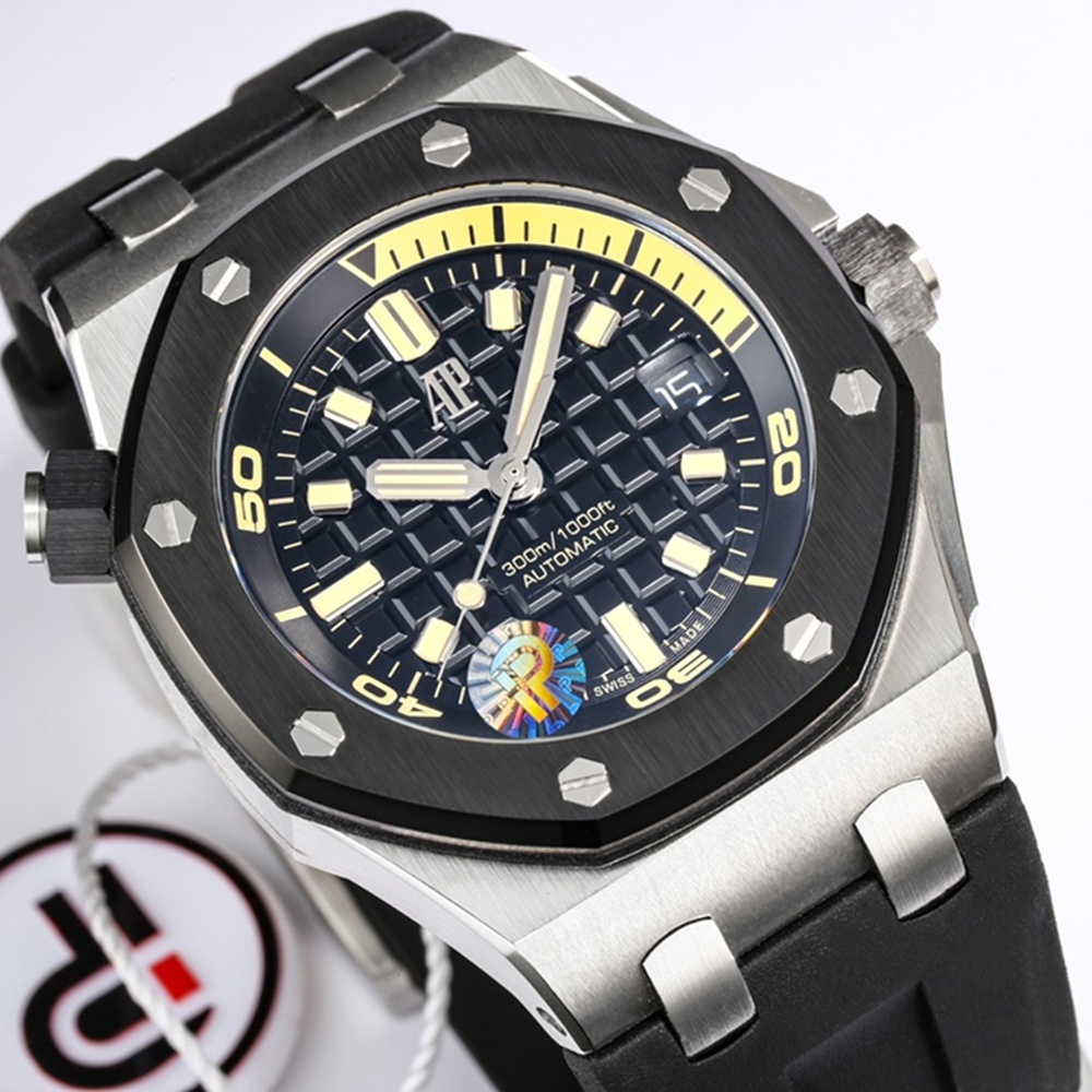 [오데마피게] Audemars Piguet Royal Oak - 오데마피게 15720CN 로얄오크 오프쇼어 42mm