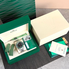 [롤렉스] Rolex 신형 서브마리너 스타벅스 40mm 41mm Submariner Date Mens Watch OYSTER PERPETUAL M126610LN - 롤렉스 Submariner 데이트 오이스터스틸