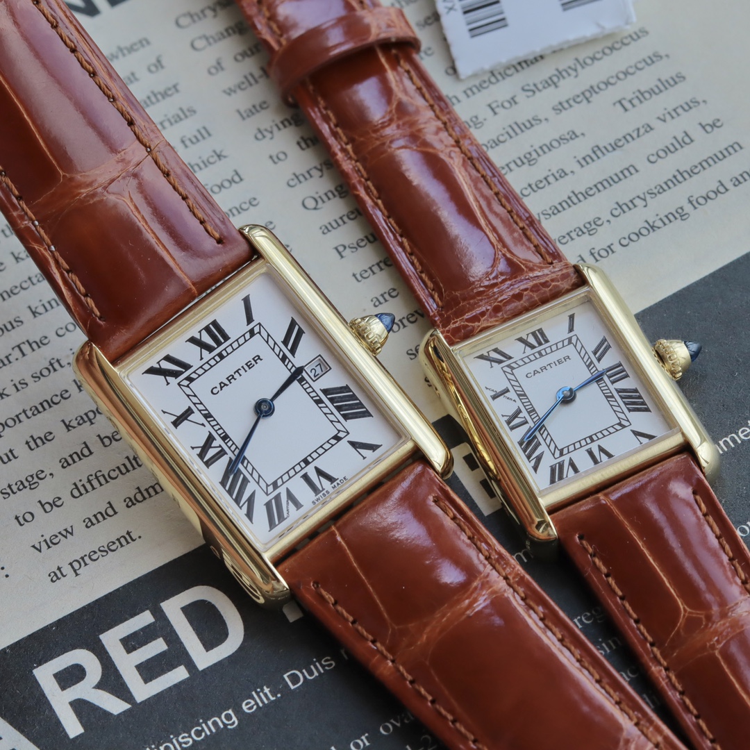[까르띠에] Cartier Tank Solo Louis Must Cartier- 탱크 솔로 루이 머스트 까르띠에 33.7x25x5mm 29.5mm x 22mm