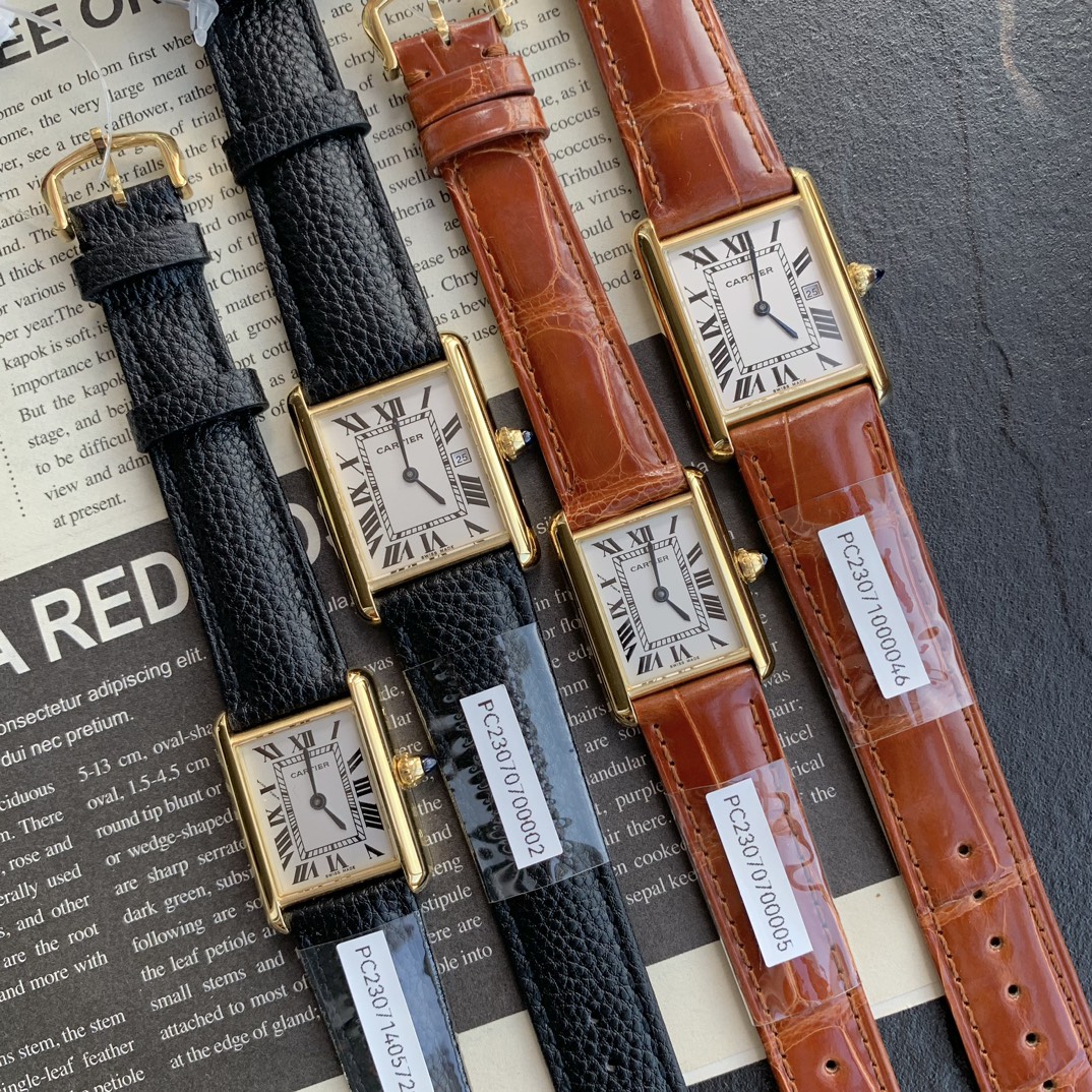 [까르띠에] Cartier Tank Solo Louis Must Cartier- 탱크 솔로 루이 머스트 까르띠에 33.7x25x5mm 29.5mm x 22mm