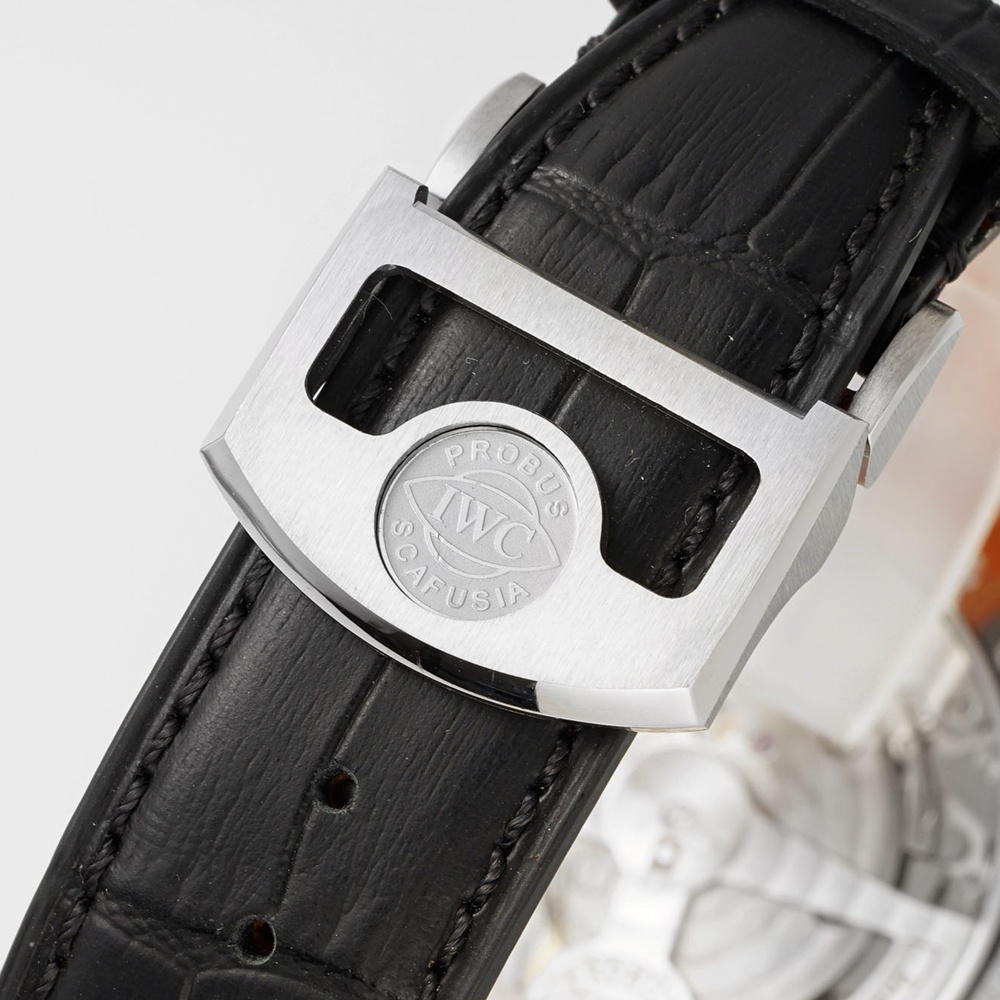 [IWC] 포르투기저 크로노그래프 클래식 IW390302 cal89361 42x13.5mm