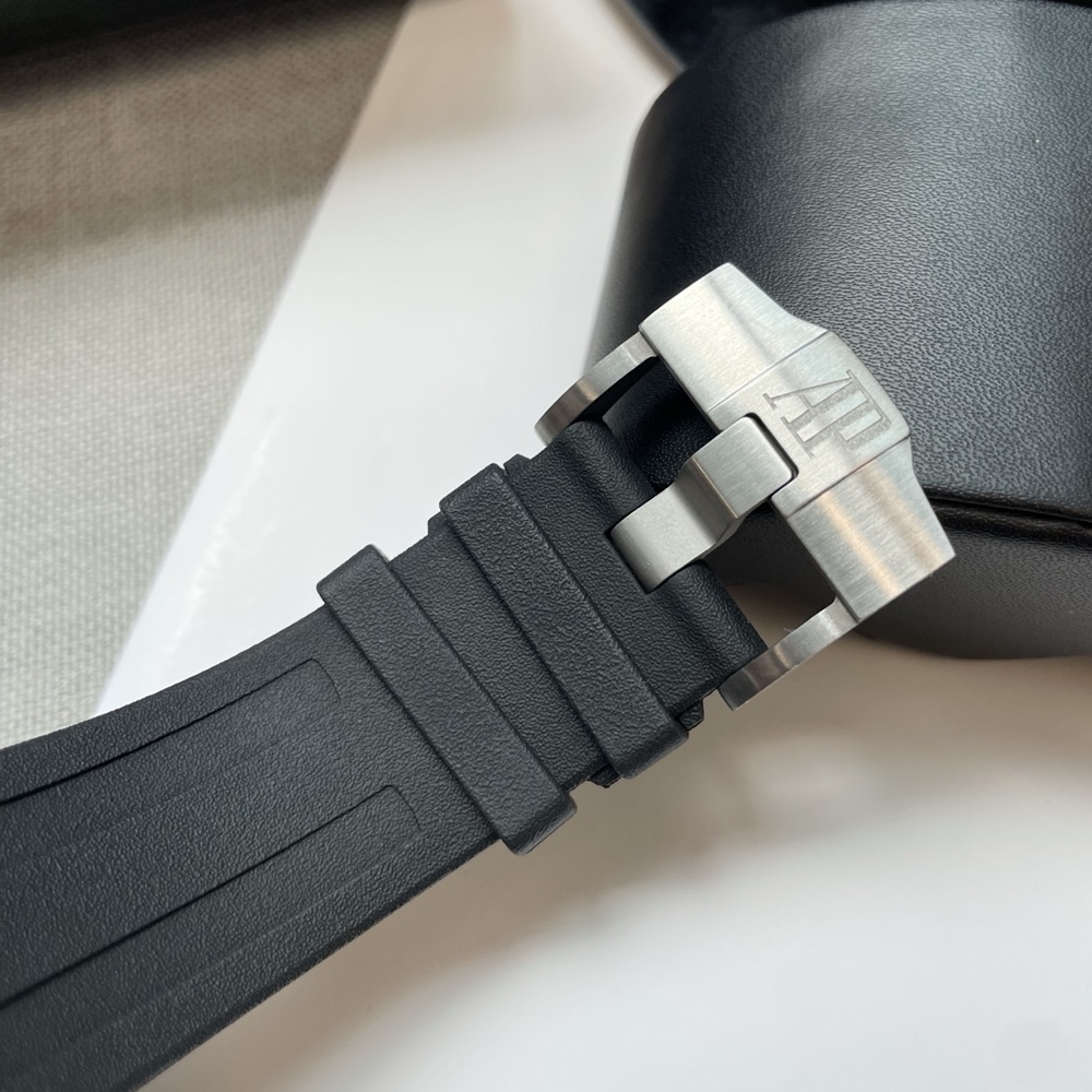 [오데마피게] 15703 Audemars Piguet Royal Oak ETA-2836 - 오데마피게 로얄오크 오프쇼어 다이버 15703 42mm