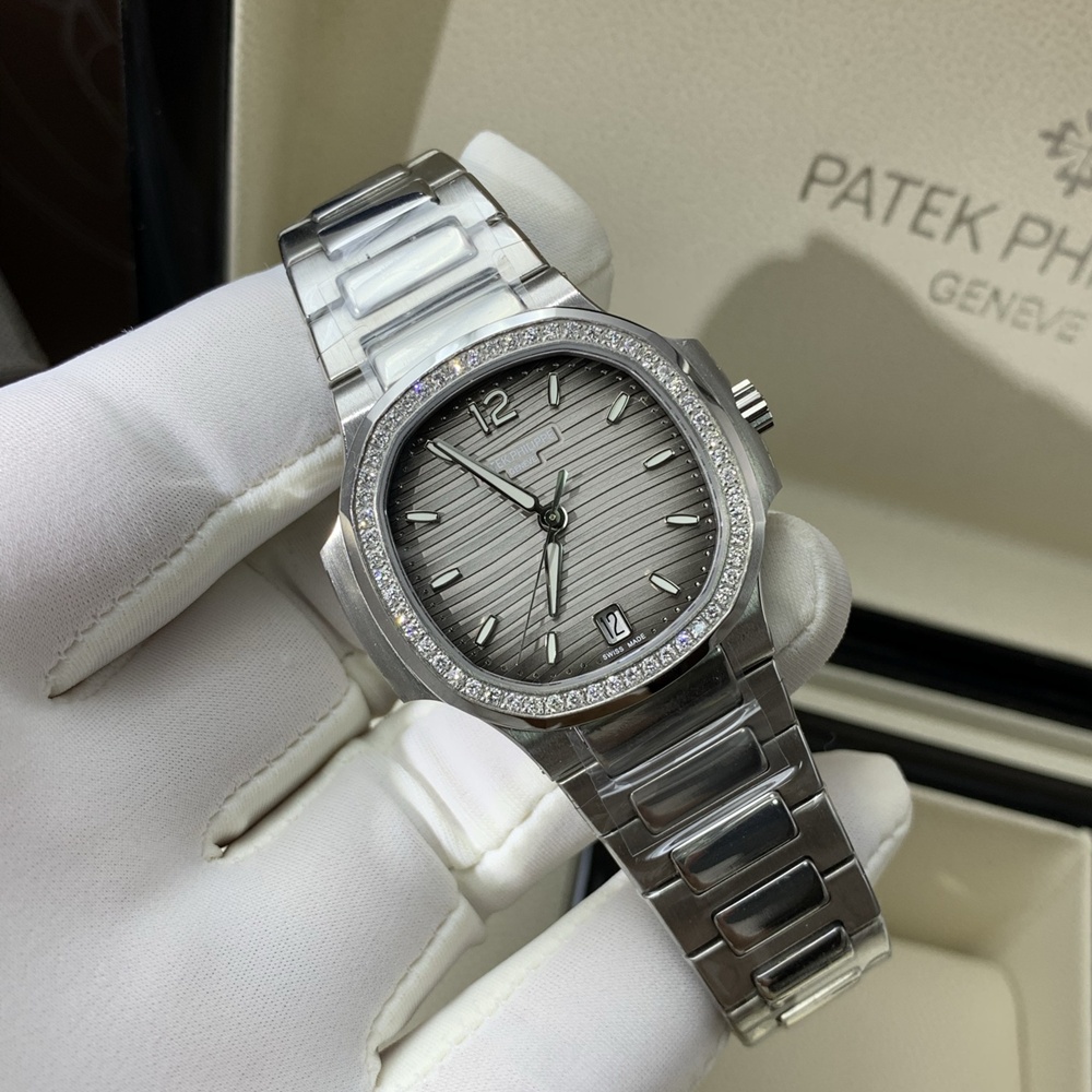 [파텍필립] Patek Philip Nautilus ref. 7118 파텍필립 노틸러스 35mm