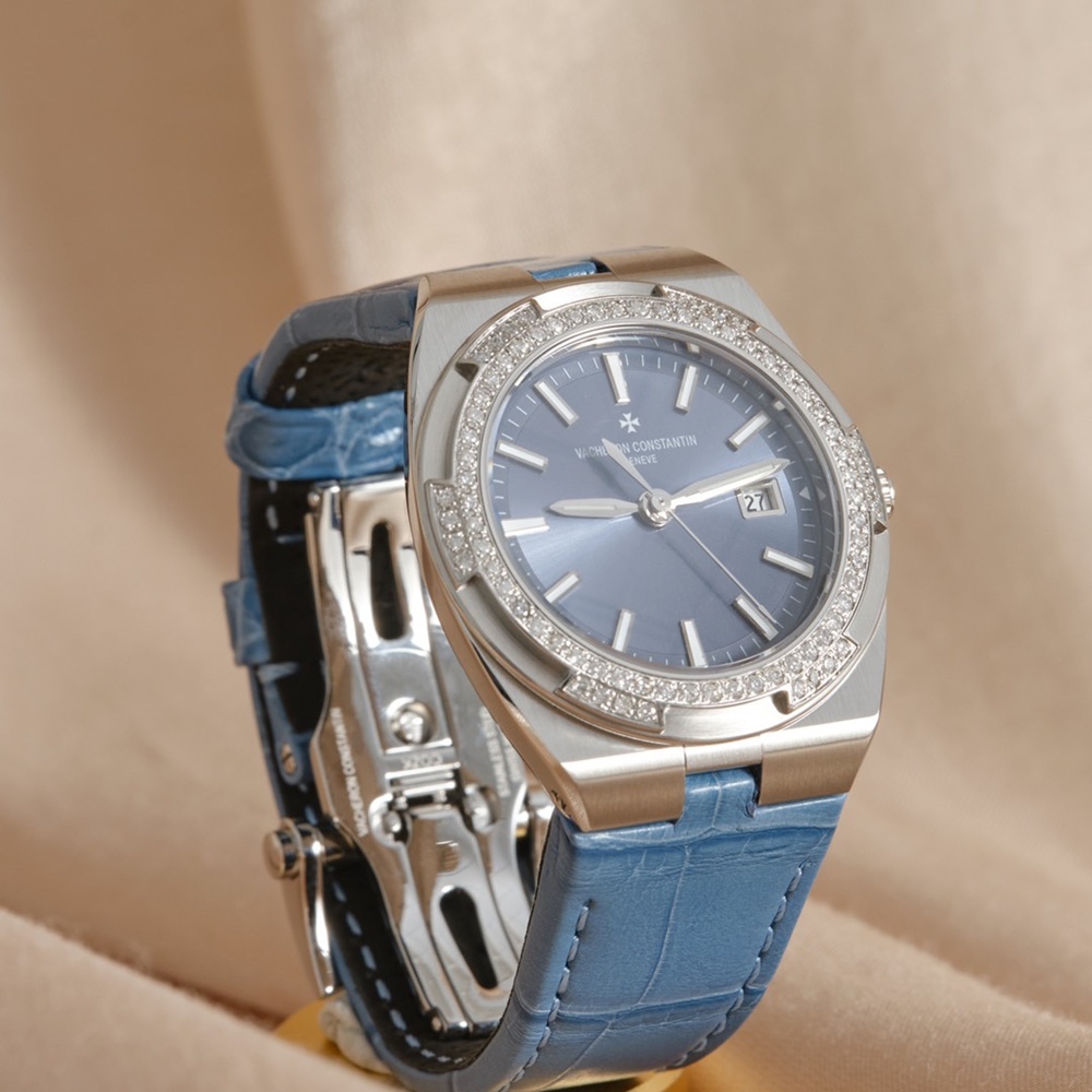 [바쉐론콘스탄틴] Vacheron Constantin OVERSEAS - 바셀바쉐론 콘스탄틴 오버시즈 1205V100A-B590 33mm