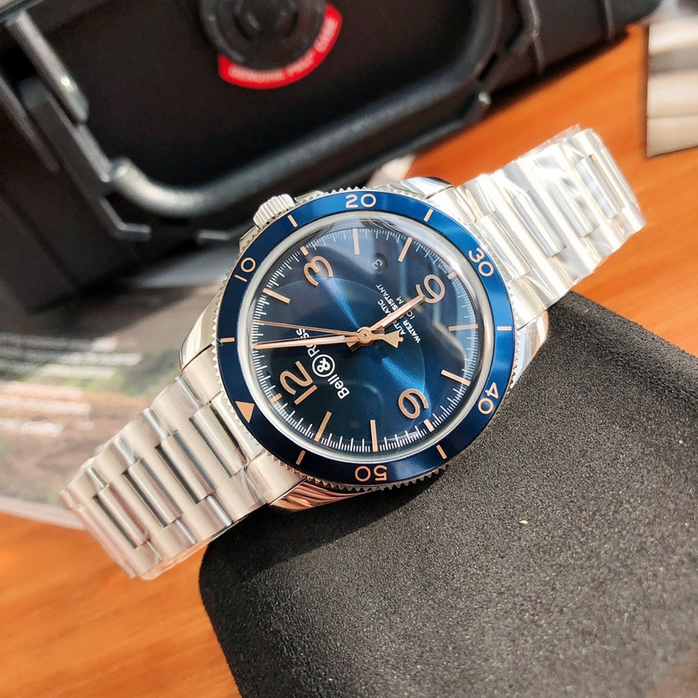 [벨엔로스] Bell & Ross BR V2-92 AERONAVALE 벨앤로스 타임 인스트루먼트 41mm