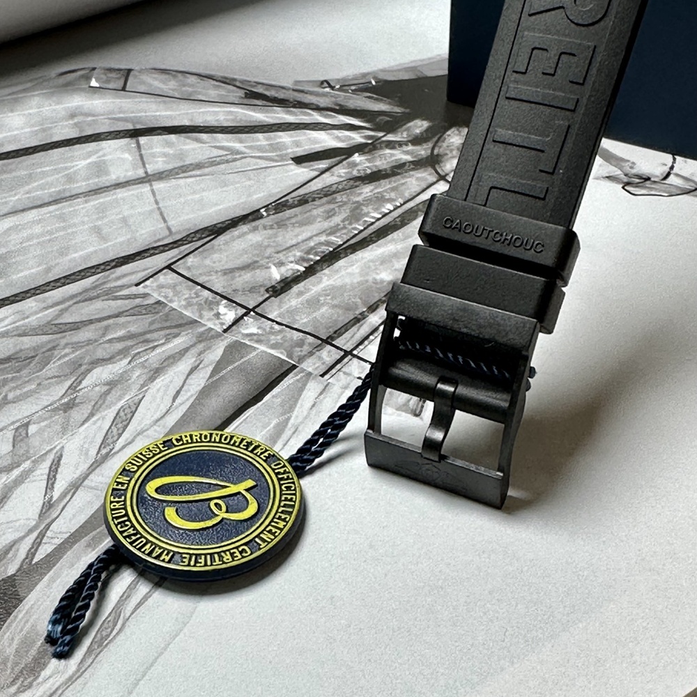 [브라이틀링] Breitling Endurance Pro 44 Carbon Rubber Chronograph -  브라이틀링 엔듀런스 프로 크로노그래프 44mm