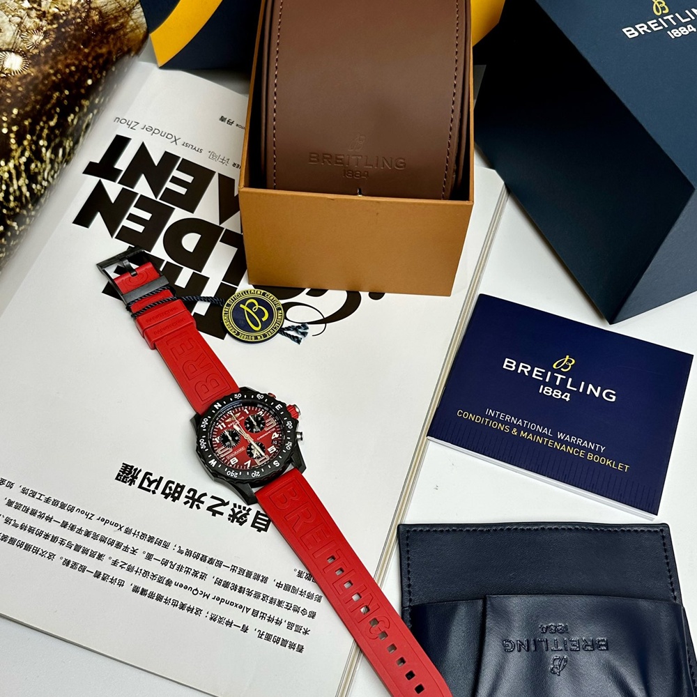 [브라이틀링] Breitling Endurance Pro 44 Carbon Rubber Chronograph -  브라이틀링 엔듀런스 프로 크로노그래프 44mm