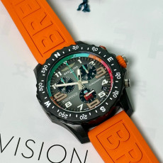 [브라이틀링] Breitling Endurance Pro 44 Carbon Rubber Chronograph -  브라이틀링 엔듀런스 프로 크로노그래프 44mm