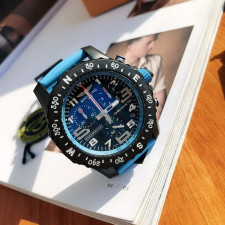 [브라이틀링] Breitling Endurance Pro 44 Carbon Rubber Chronograph -  브라이틀링 엔듀런스 프로 크로노그래프 44mm