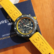 [브라이틀링] Breitling Endurance Pro 44 Carbon Rubber Chronograph -  브라이틀링 엔듀런스 프로 크로노그래프 44mm