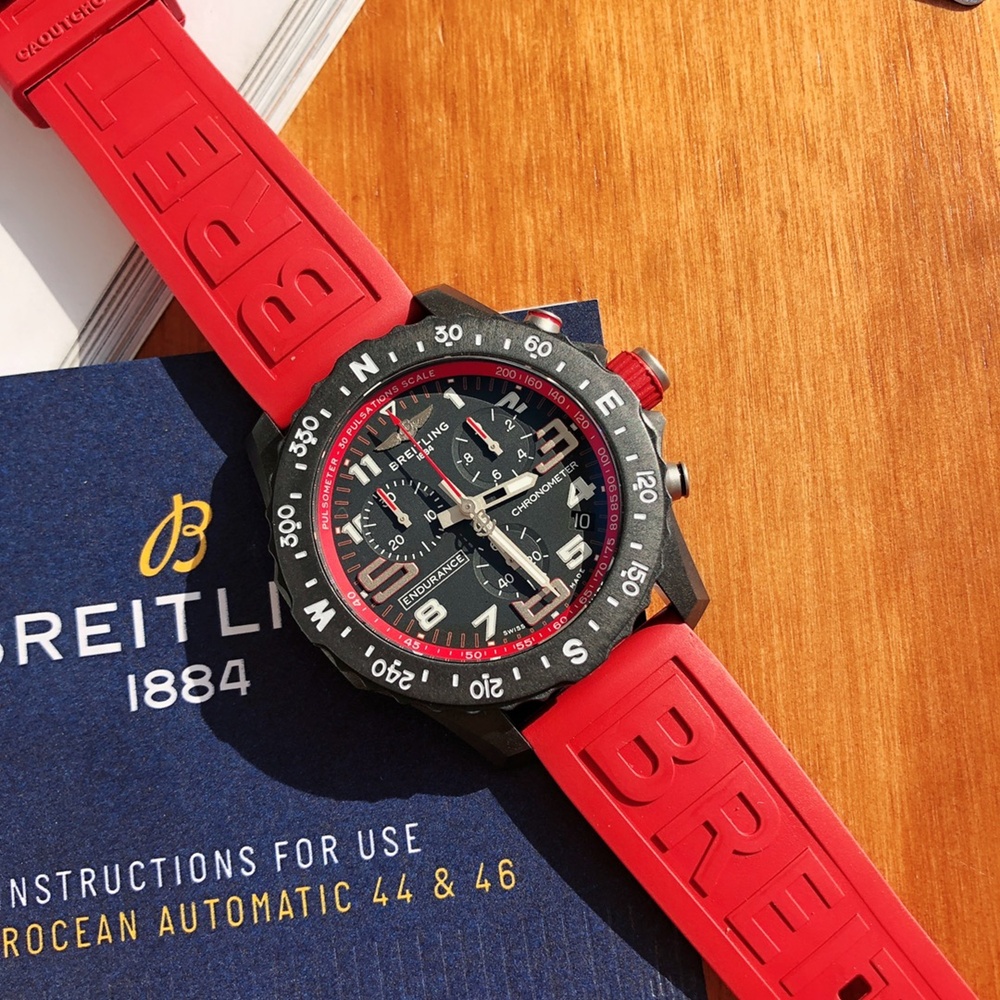 [브라이틀링] Breitling Endurance Pro 44 Carbon Rubber Chronograph -  브라이틀링 엔듀런스 프로 크로노그래프 44mm