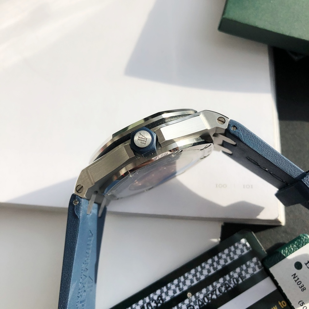 [오데마피게] 15710st Audemars Piguet Royal Oak - 오데마피게 15710st 로얄오크 오프쇼어 42mm