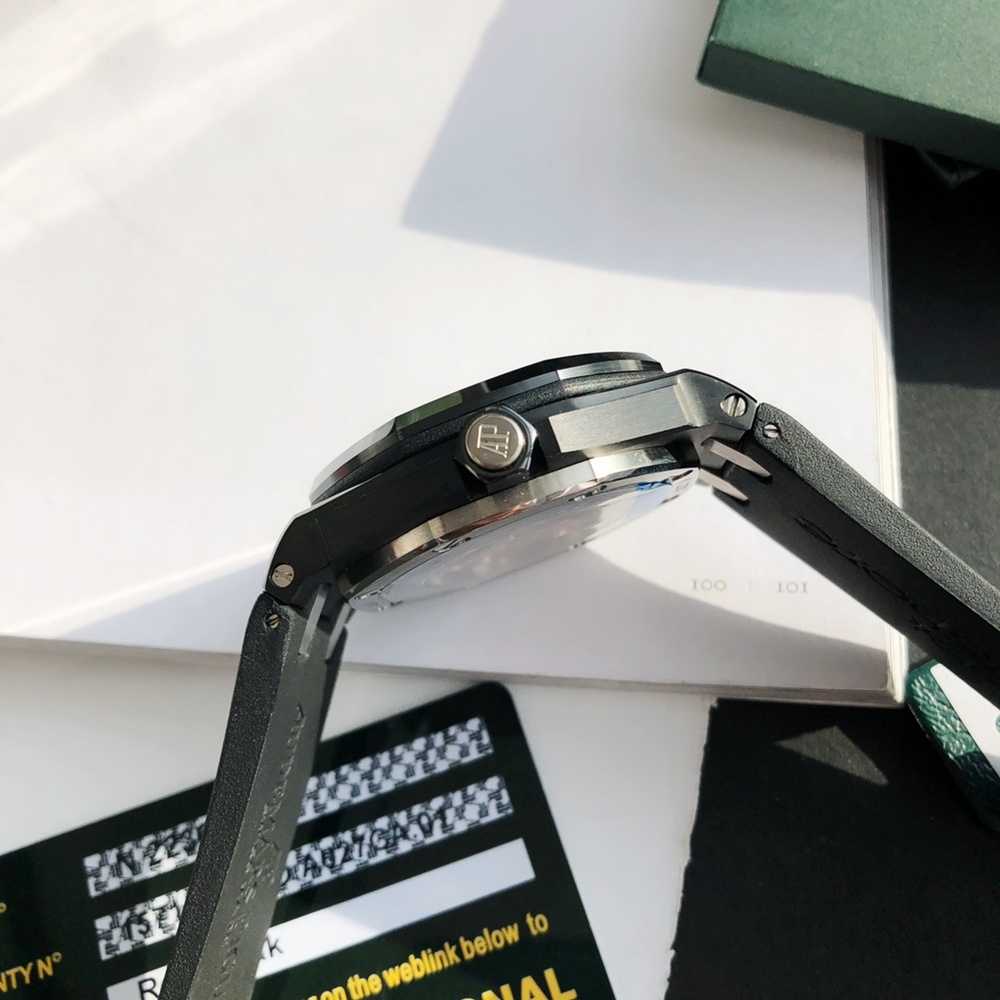 [오데마피게] 15710st Audemars Piguet Royal Oak - 오데마피게 15710st 로얄오크 오프쇼어 42mm