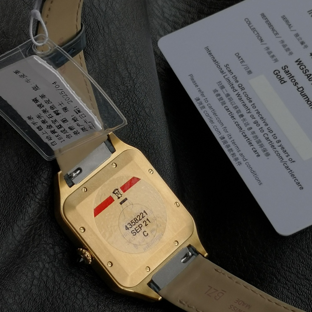 [까르띠에] 2025 까르띠에 산토스 뒤몽 - Santos De Cartier Santos 46.6x33.9 43.5x31.4 38x27.5mm